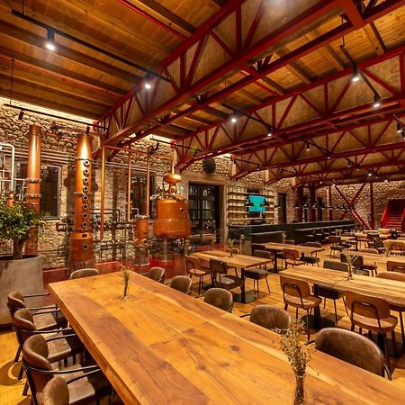 Melesin Distillery Leskovik Bagian luar foto
